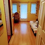Casa de hóspedes Haus Maria 3*